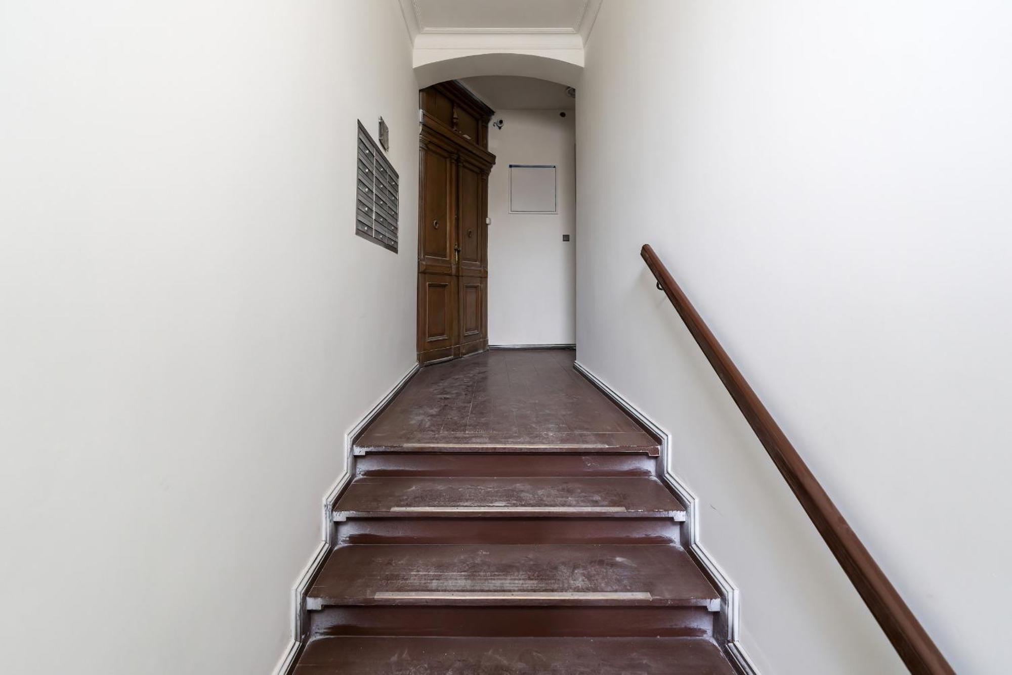 Level -1 Loft Apartments City Center By Renters 포즈난 외부 사진